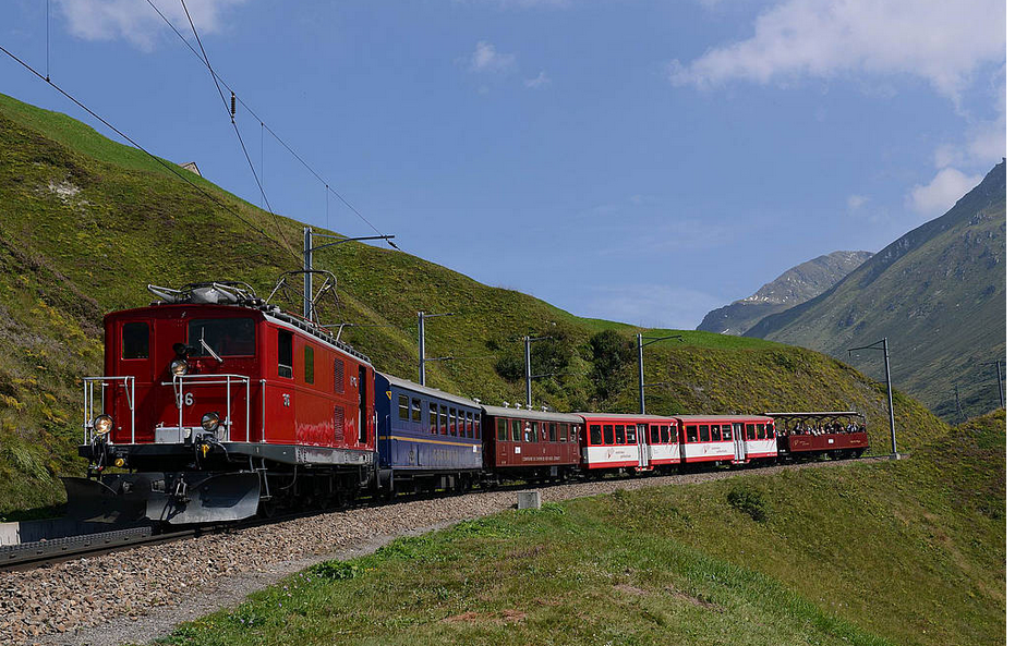 Glacier Pullman Express